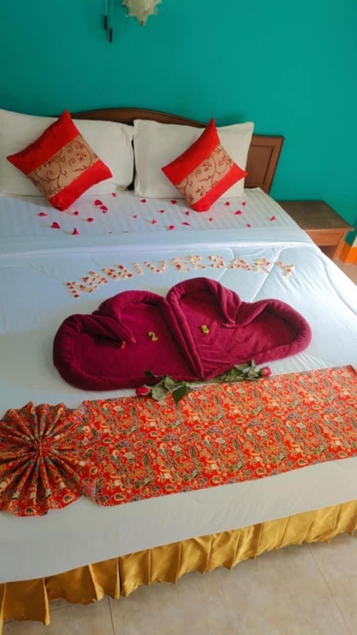 Rim Khao Resort Koh Lanta Bagian luar foto