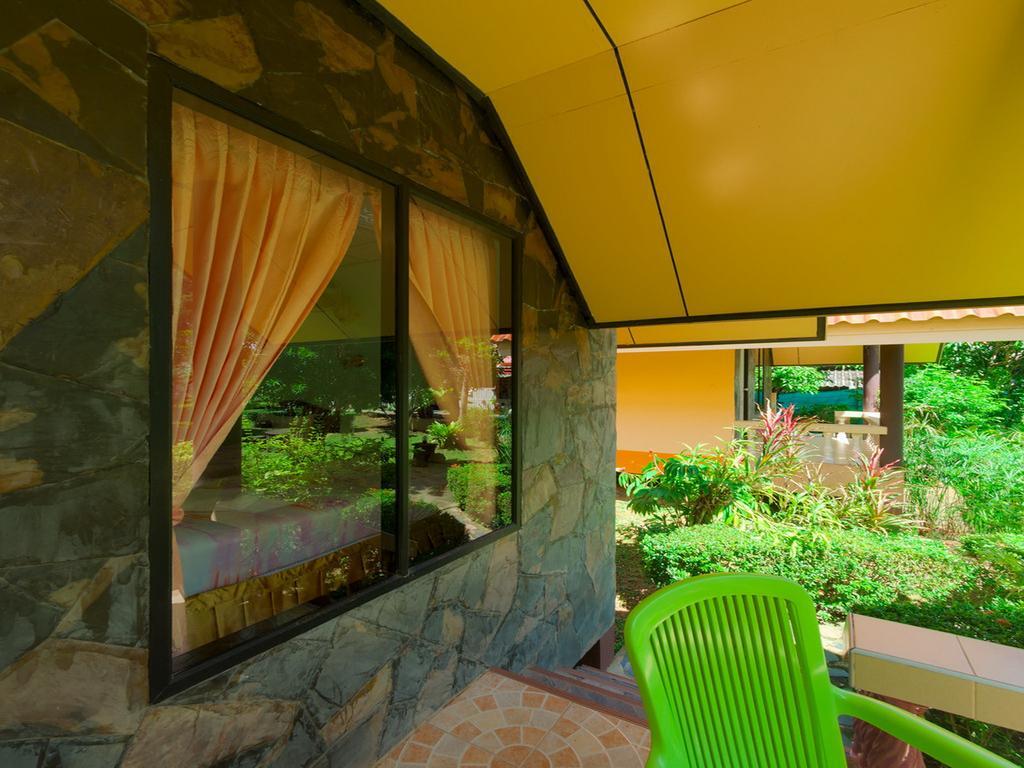 Rim Khao Resort Koh Lanta Bagian luar foto